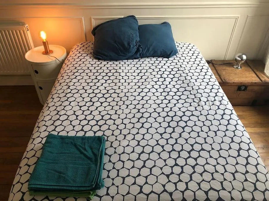 2 Pieces Lumineux Avec Balcon Filant Apartment Paris